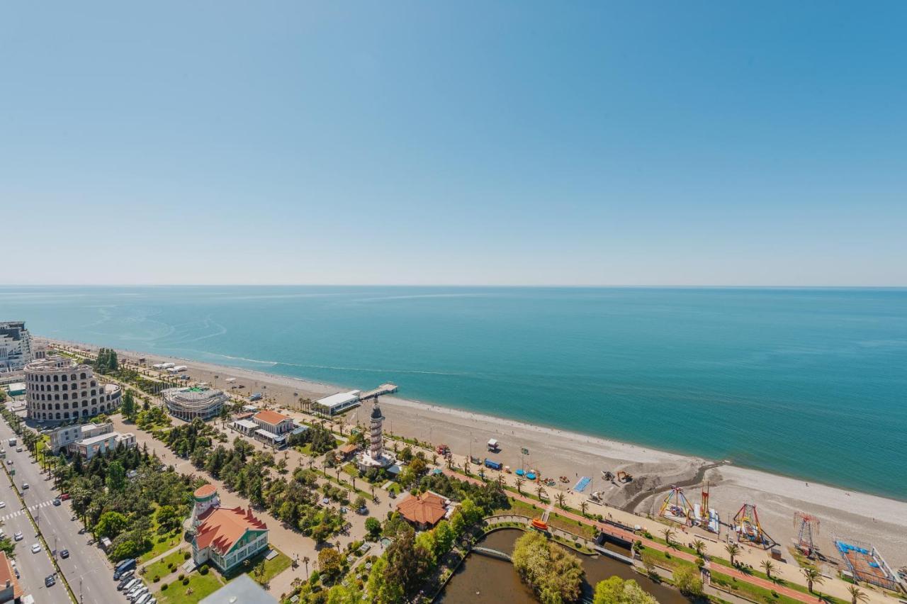 Orbi City Aparthotel Batumi Eksteriør billede